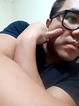 Snapshot of awesometeacher33 chatting on 03/17/25, 05:27 awesometeacher33 online show from 03/17/25, 05:27