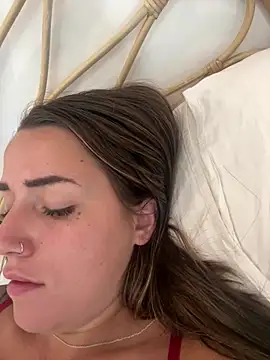 DarkVelvet online show from 04/05/26, 02:53