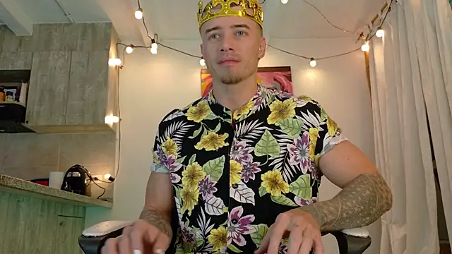 Ryannblue07 online show from 09/25/25, 12:25