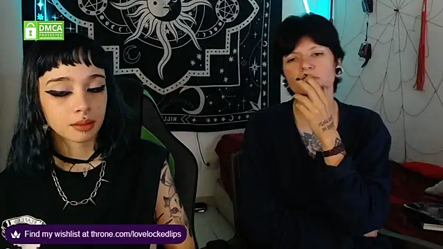 lovelockedlips online show from 10/22/25, 06:24