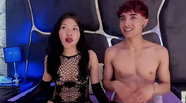 LauryAndNarem69 online show from 03/18/25, 04:04