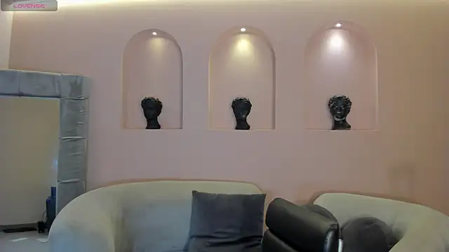 AmaliaCrus online show from 03/03/26, 08:04