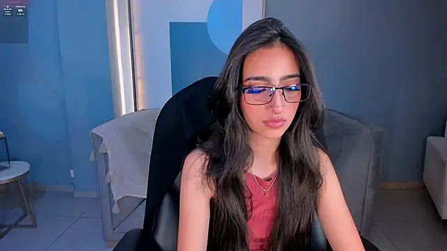 LarisaSmirnov online show from 10/02/25, 04:08