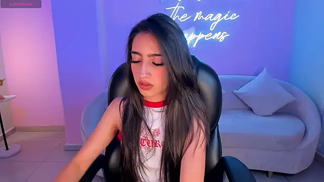 LarisaSmirnov online show from 10/16/25, 03:29