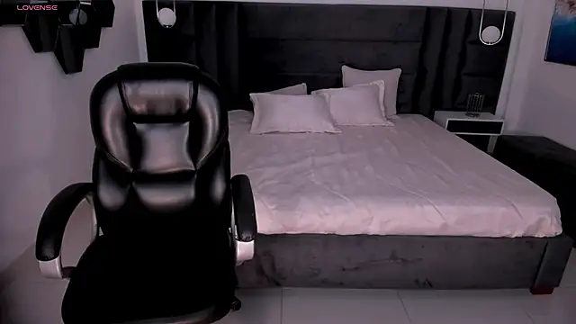 LarisaSmirnov online show from 01/06/26, 03:54