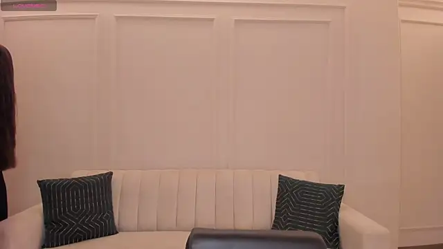 MaiaCollins online show from 01/15/26, 06:22