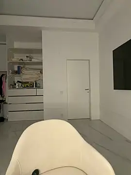 Amy Sky  online show from 04/17/26, 05:27