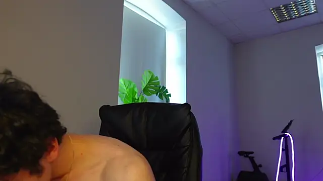 Brad Holloway online show from 04/01/26, 01:41