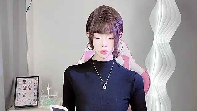 Snapshot of Gogo-888 chatting on 09/20/25, 10:38 Gogo-888 online show from 09/20/25, 10:38