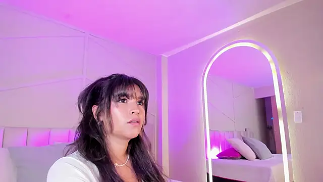 Eimmy bm online show from 10/11/25, 07:12