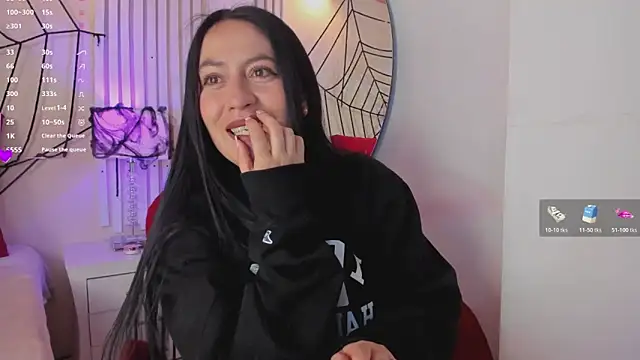 AliceCorner online show from 10/28/25, 12:09