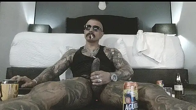 Snapshot of danilog515 chatting on 10/08/25, 06:22 danilog515 online show from 10/08/25, 06:22