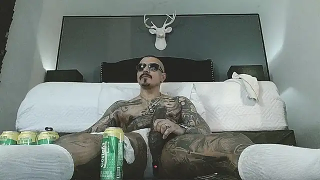 danilog515 online show from 04/17/26, 09:01