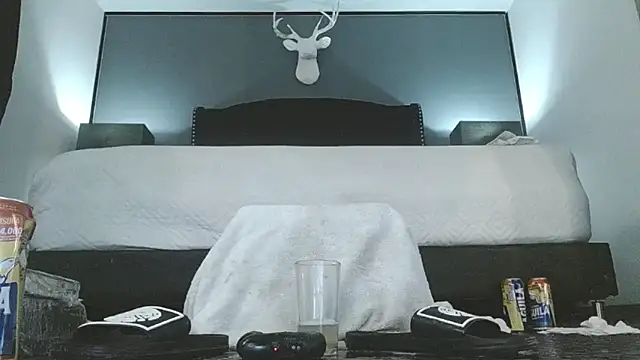 danilog515 online show from 05/08/26, 04:34