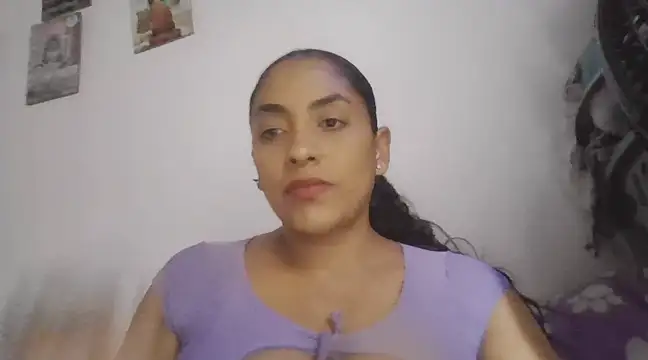 Snapshot of channela chatting on 03/17/25, 06:32 channela online show from 03/17/25, 06:32