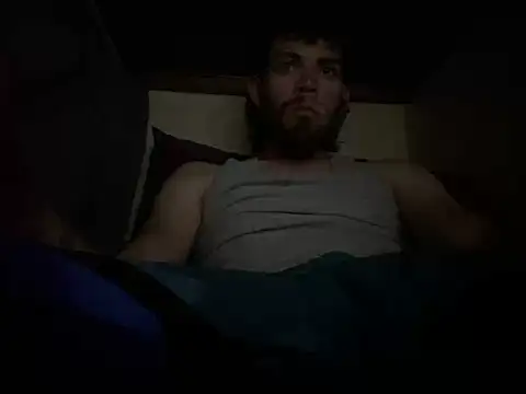 Snapshot of bwcizThrobbing chatting on 10/06/25, 11:07 bwcizThrobbing online show from 10/06/25, 11:07