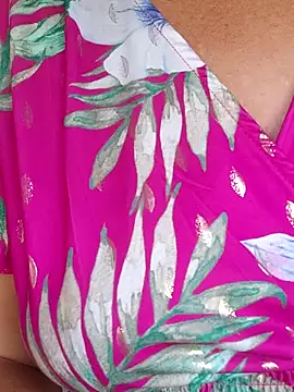 emiliemilf online show from 03/05/26, 09:22