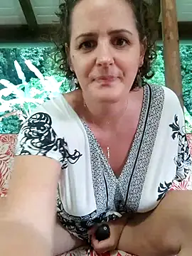 Snapshot of emiliemilf chatting on 06/28/26, 03:34 emiliemilf online show from 06/28/26, 03:34