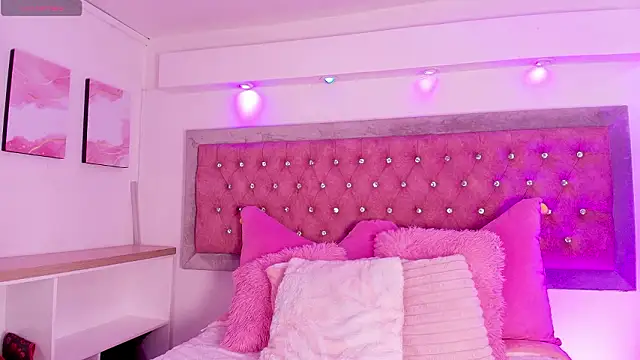 Andy Leex online show from 02/03/26, 08:25