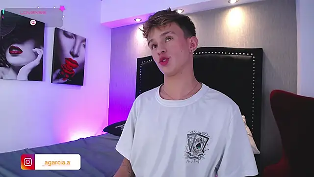 LiamWildx20 online show from 02/12/26, 04:40