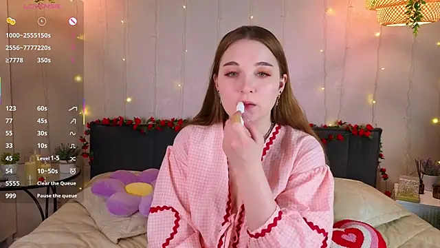 ConstanceHelms online show from 01/10/26, 05:09