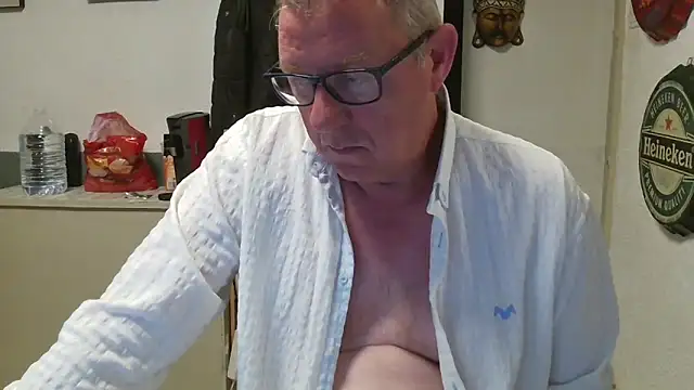 JamesBauer online show from 03/21/26, 05:23