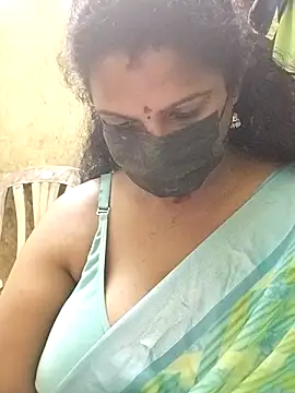 poojaa-rani online show from 03/21/26, 05:49