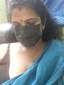 poojaa-rani online show from 04/08/26, 07:03