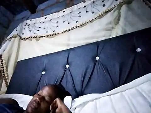 sexylira online show from 04/10/26, 08:13