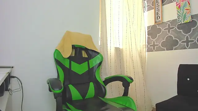 317894 online show from 03/11/26, 03:07