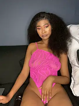 Snapshot of Candy_CaneXx chatting on 03/21/25, 09:45 Candy CaneXx online show from 03/21/25, 09:45