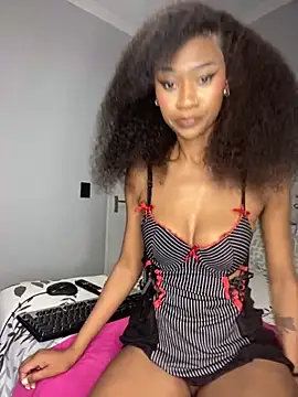 Snapshot of Candy_CaneXx chatting on 10/18/25, 08:31 Candy CaneXx online show from 10/18/25, 08:31