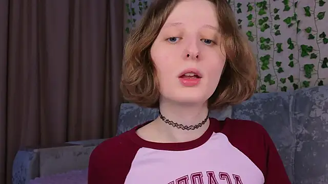 c0ralynx online show from 12/15/25, 06:23