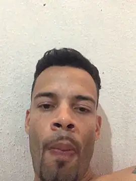 HenriquePhn online show from 06/14/26, 07:38
