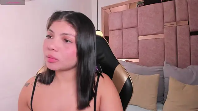 abby roux online show from 04/20/26, 04:15