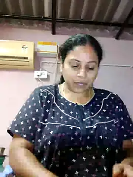 JENNIFERtamil online show from 03/18/26, 07:55