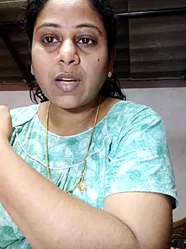 JENNIFERtamil online show from 04/16/26, 07:42
