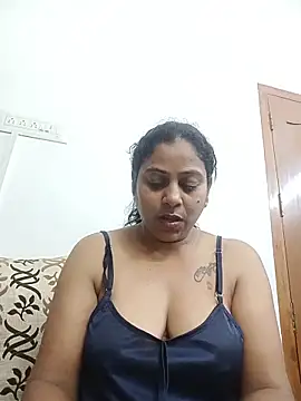 JENNIFERtamil online show from 06/12/26, 06:18