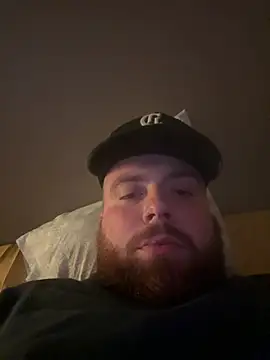 Bear2323 online show from 05/30/26, 07:49