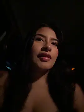 andrea gomes  online show from 02/12/26, 06:41