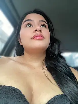 andrea gomes  online show from 04/17/26, 08:34