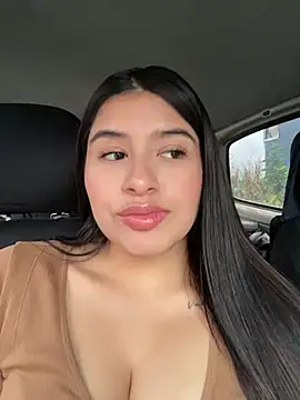 andrea gomes  online show from 07/11/26, 10:11