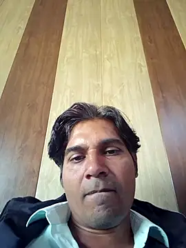 johnny8731 online show from 11/09/25, 06:33