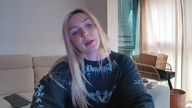 tattoobbgirl online show from 05/09/26, 04:12