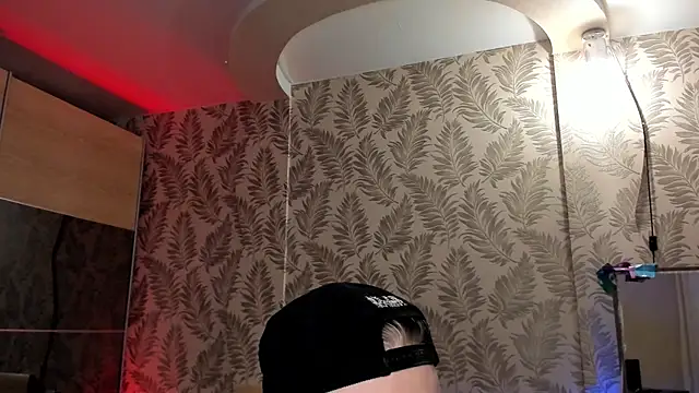 Snapshot of Cactus__James chatting on 09/25/25, 07:06 Cactus James online show from 09/25/25, 07:06