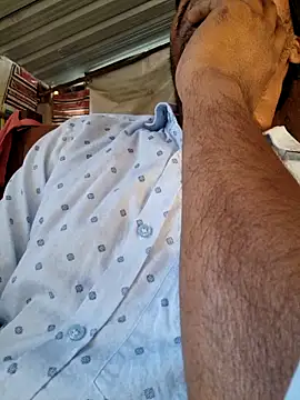 hot integer online show from 11/10/25, 10:47