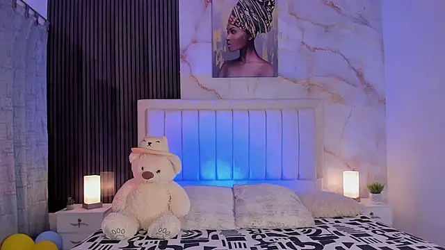 peachandtyron  online show from 09/29/25, 05:45