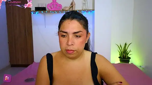 ciacam  online show from 11/10/25, 07:29