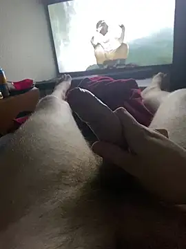 Snapshot of yves24Post chatting on 03/17/25, 08:51 yves24Post online show from 03/17/25, 08:51