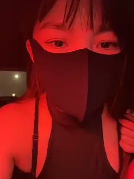 Snapshot of BlushDoll chatting on 03/22/25, 03:31 BlushDoll online show from 03/22/25, 03:31